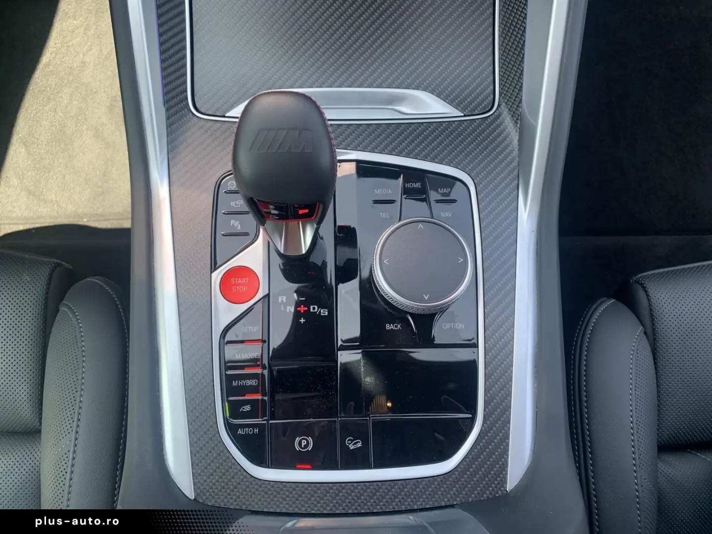 BMW XM 50e AHK DAProf.