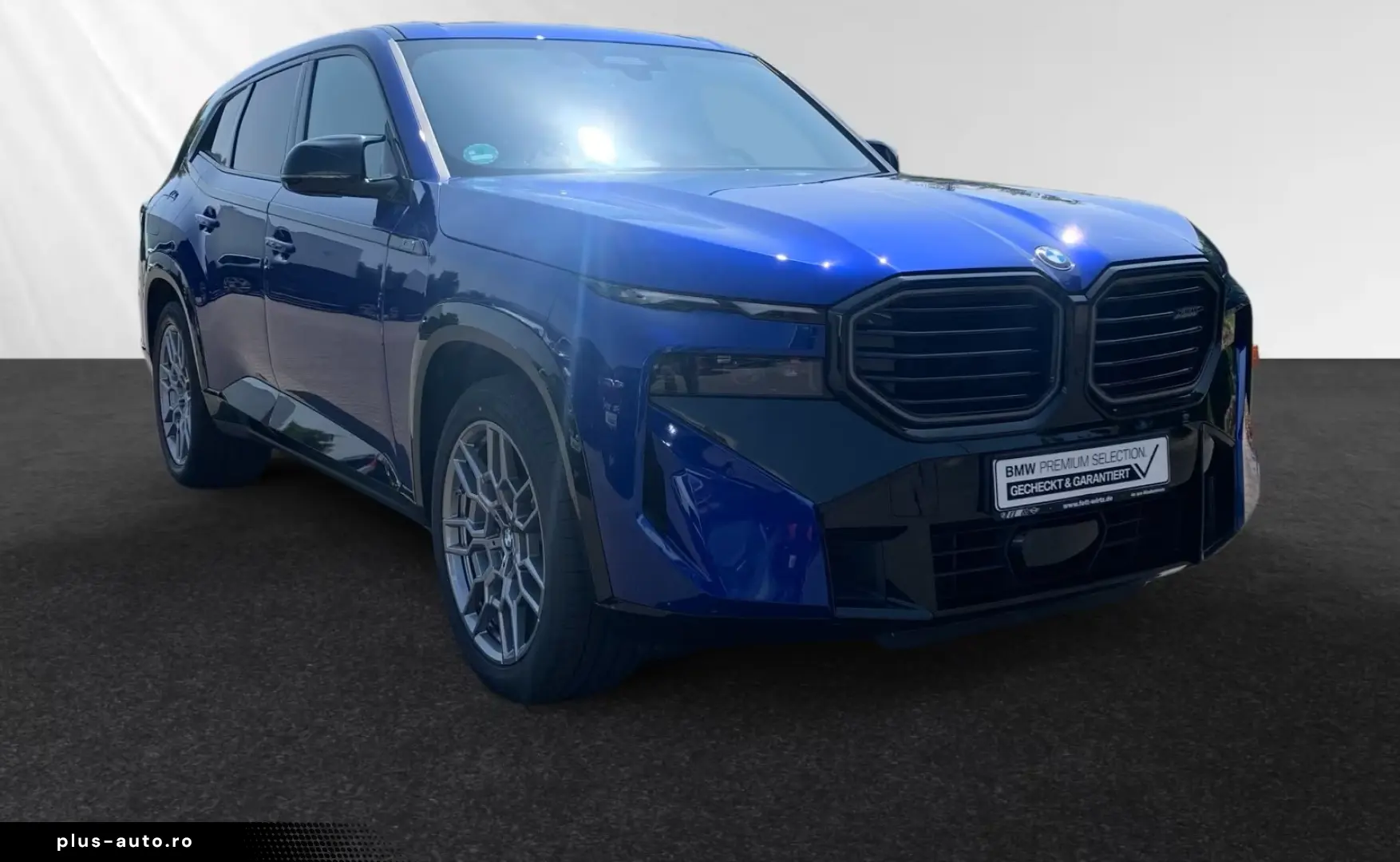 BMW XM 50e AHK DAProf.