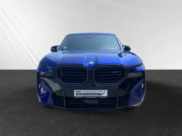 BMW XM 50e AHK DAProf.