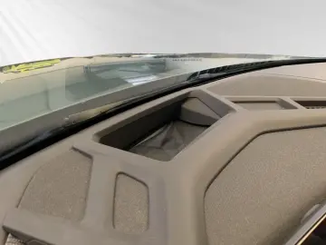 BMW XM 50e AHK Autobahnass. DA-Prof