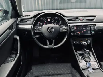 Skoda Superb  2.0 DIESEL 150 Cp   An Fab-10-2017