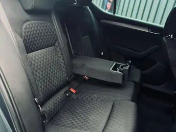 Skoda Superb  2.0 DIESEL 150 Cp   An Fab-10-2017