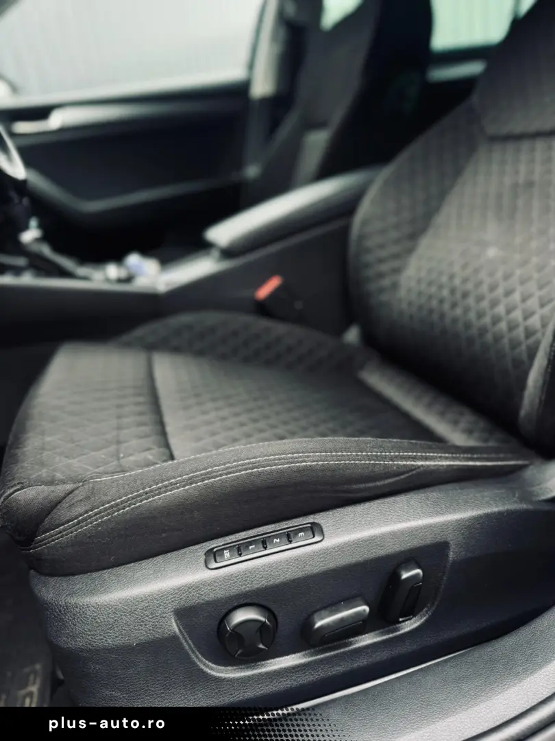 Skoda Superb  2.0 DIESEL 150 Cp   An Fab-10-2017