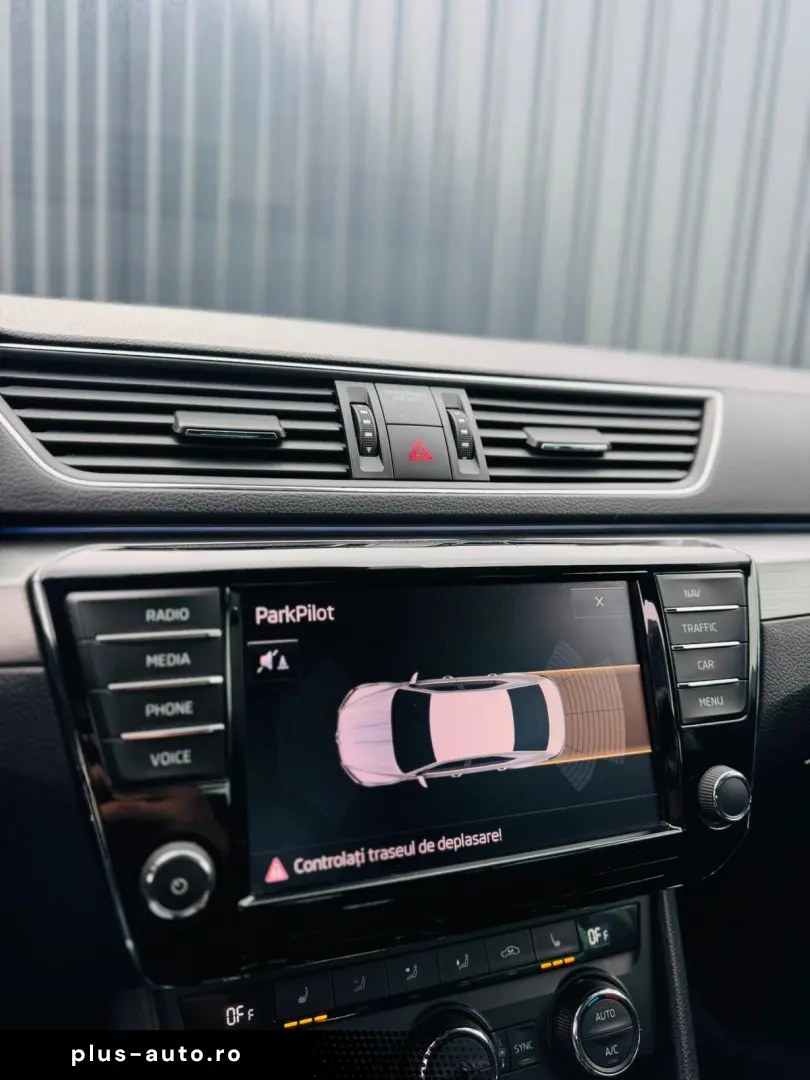 Skoda Superb  2.0 DIESEL 150 Cp   An Fab-10-2017