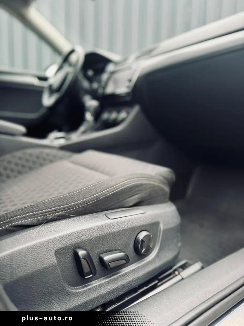 Skoda Superb  2.0 DIESEL 150 Cp   An Fab-10-2017