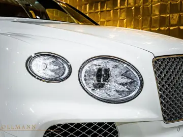 BENTLEY Bentayga HYBRID   PANORAMA