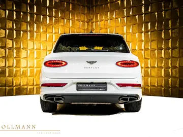 BENTLEY Bentayga HYBRID   PANORAMA