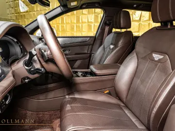 BENTLEY Bentayga HYBRID   PANORAMA