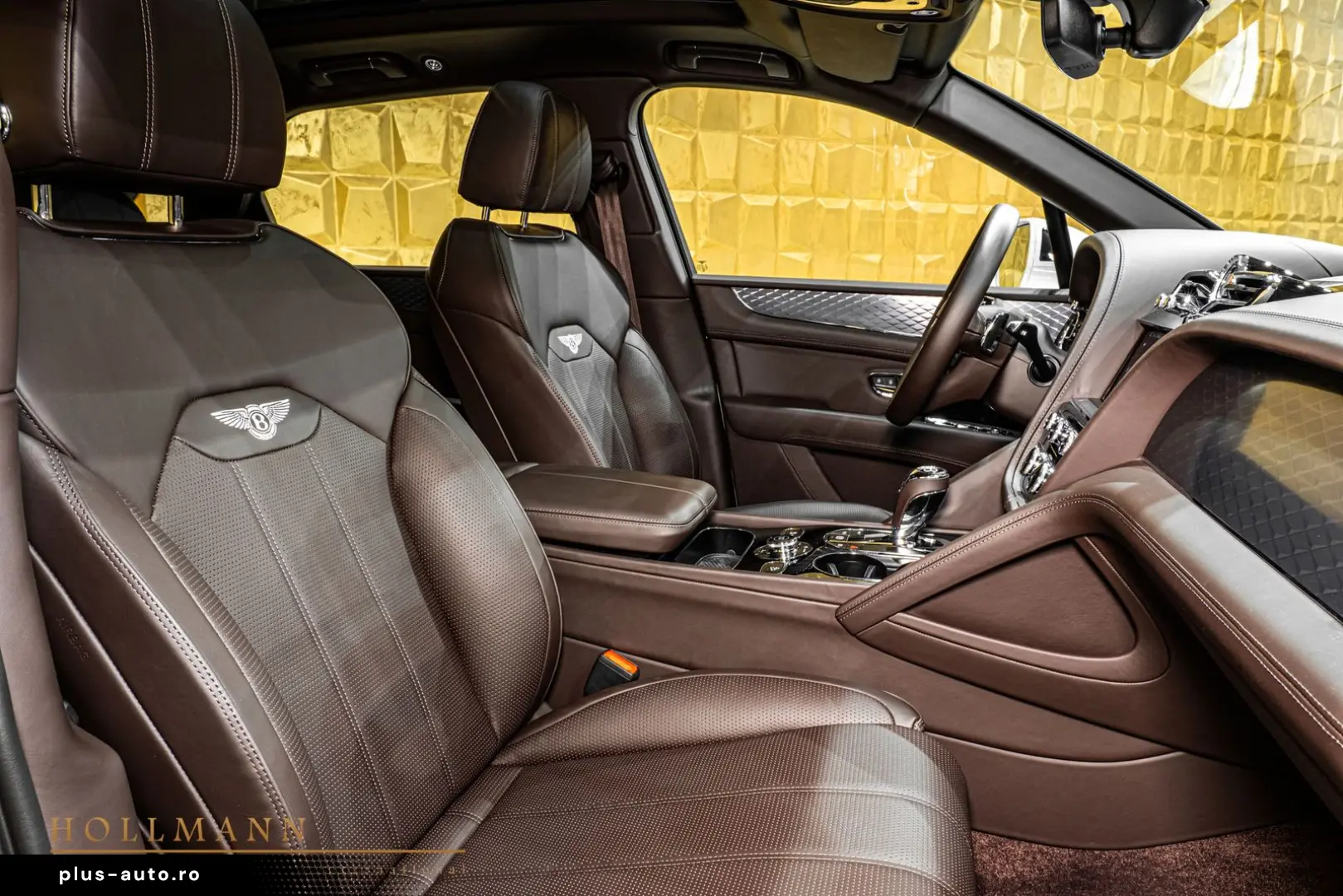 BENTLEY Bentayga HYBRID   PANORAMA