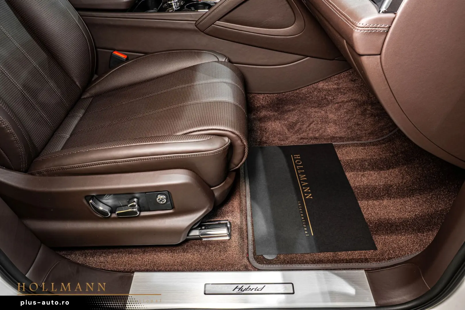 BENTLEY Bentayga HYBRID   PANORAMA