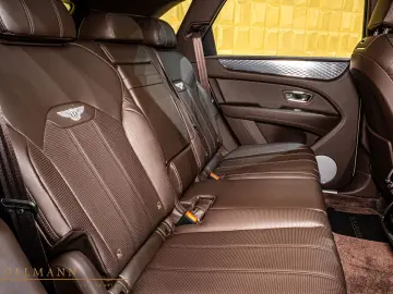 BENTLEY Bentayga HYBRID   PANORAMA