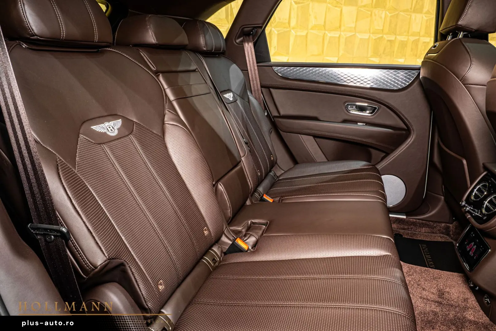 BENTLEY Bentayga HYBRID   PANORAMA