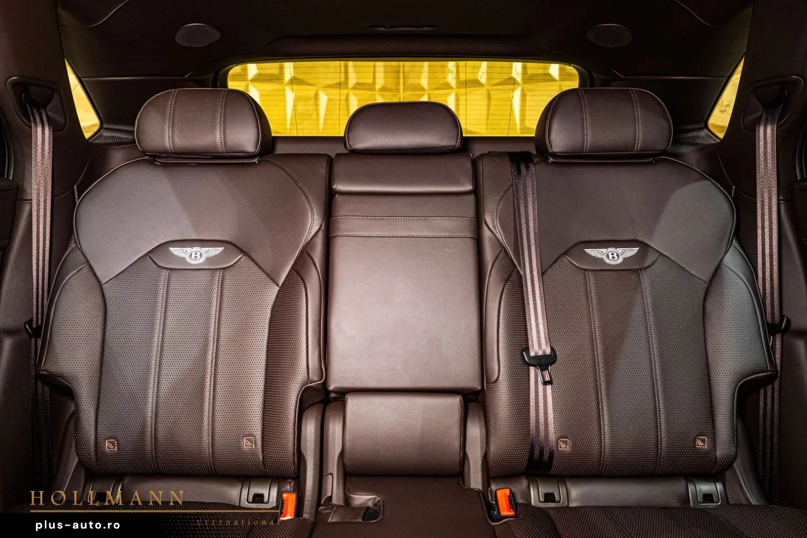 BENTLEY Bentayga HYBRID   PANORAMA