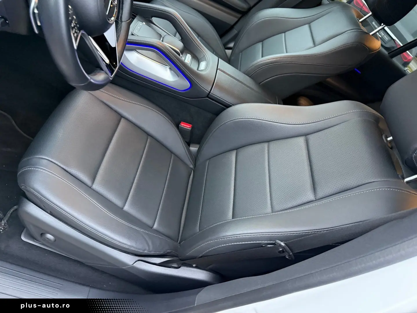 MERCEDES-BENZ GLE 300d AMG Advance Night AHK Memory &hellip;