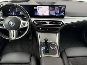 BMW i4 M50 LASER HiFi MEMO CAM TEMPO M-GURT M-Fwk