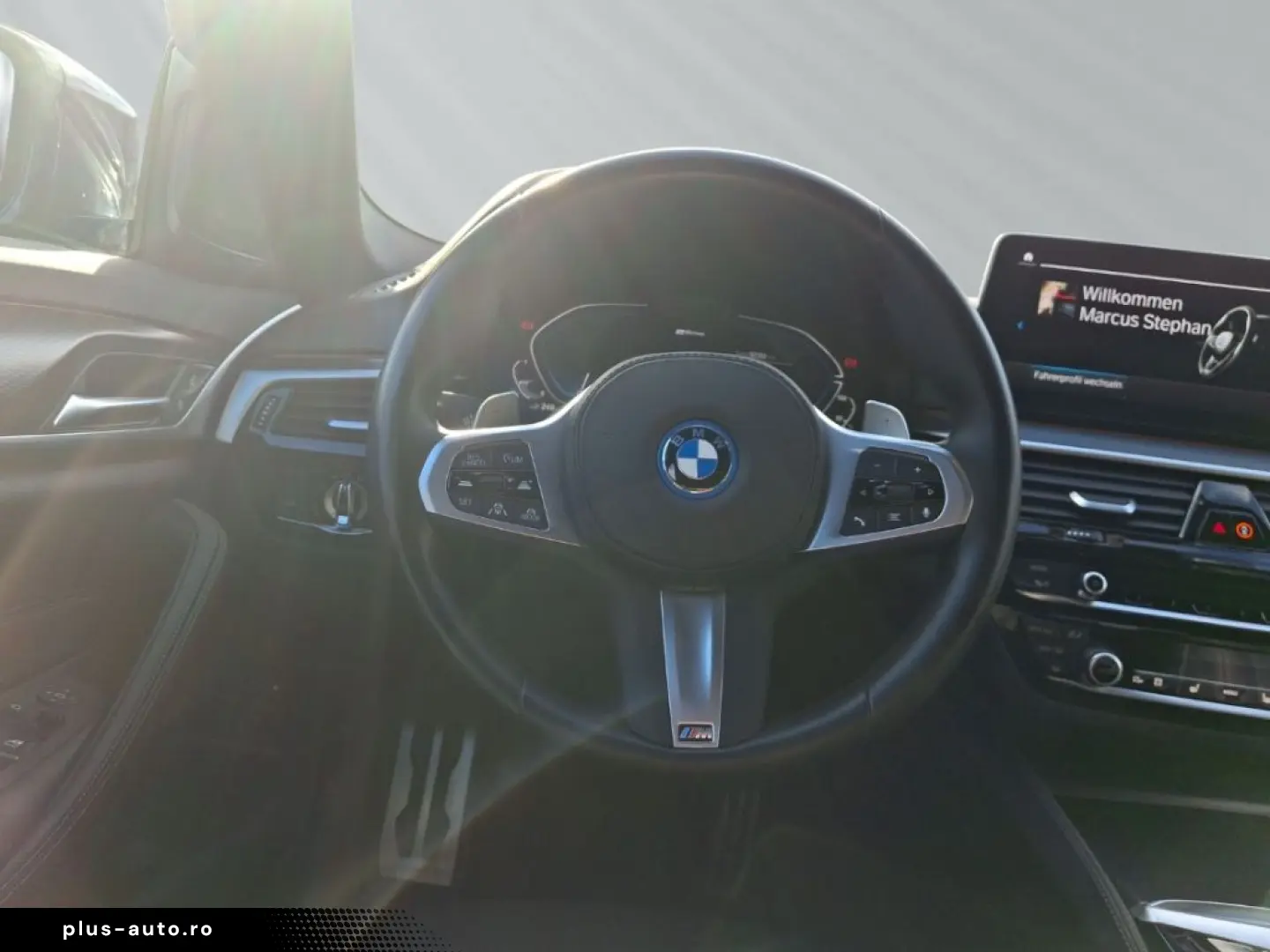 BMW 545 e xDrive Limousine M-Sport H&K AHK LC Prof