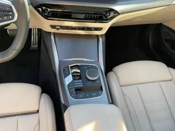 BMW M440d xDrive Cabrio M Sport Pro AHK ACC Inno