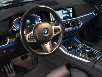 BMW X5 45 e M-Sport Laser ACC Massage AHK Night VOLL