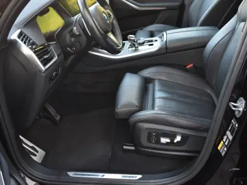 BMW X5 45 e M-Sport Laser ACC Massage AHK Night VOLL