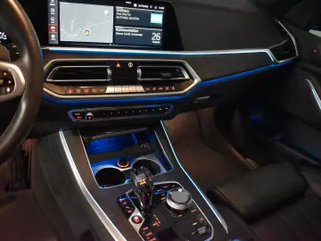 BMW X5 45 e M-Sport Laser ACC Massage AHK Night VOLL