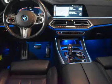 BMW X5 45 e M-Sport Laser ACC Massage AHK Night VOLL
