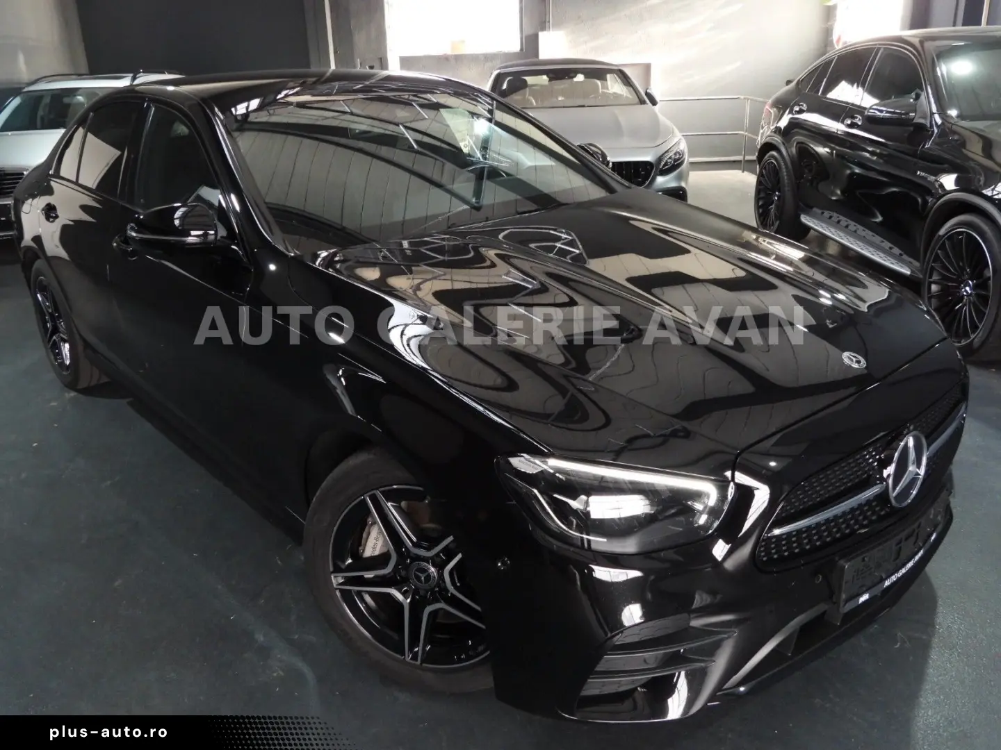 MERCEDES-BENZ E 300 de AMG LINE