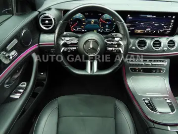 MERCEDES-BENZ E 300 de AMG LINE