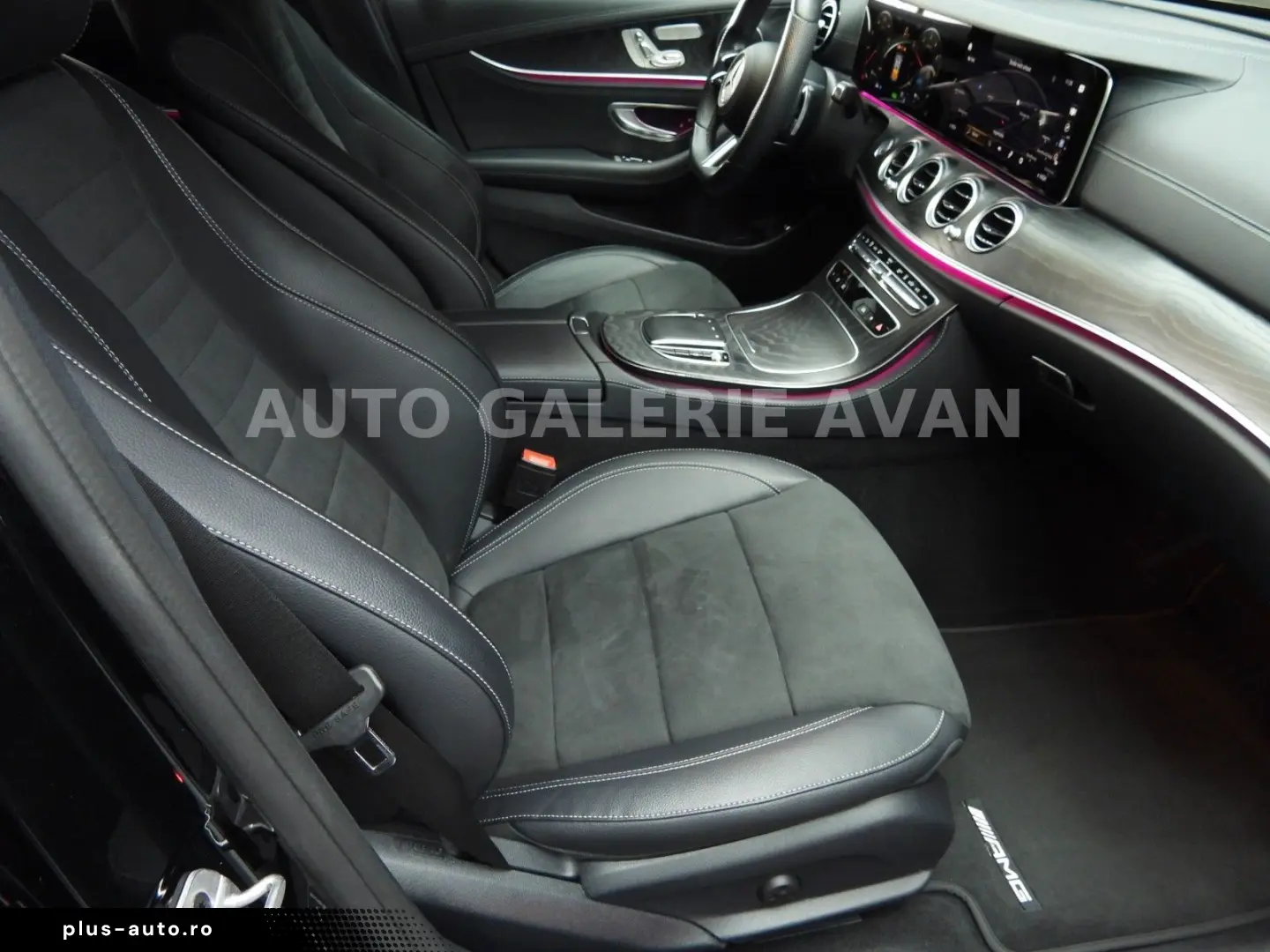 MERCEDES-BENZ E 300 de AMG LINE