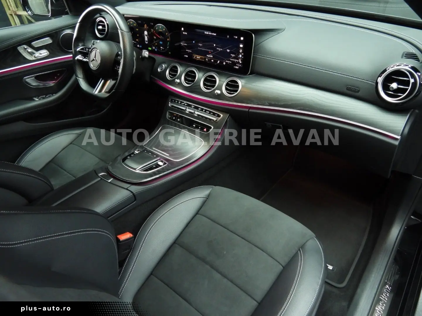 MERCEDES-BENZ E 300 de AMG LINE