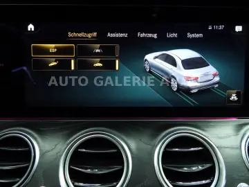 MERCEDES-BENZ E 300 de AMG LINE