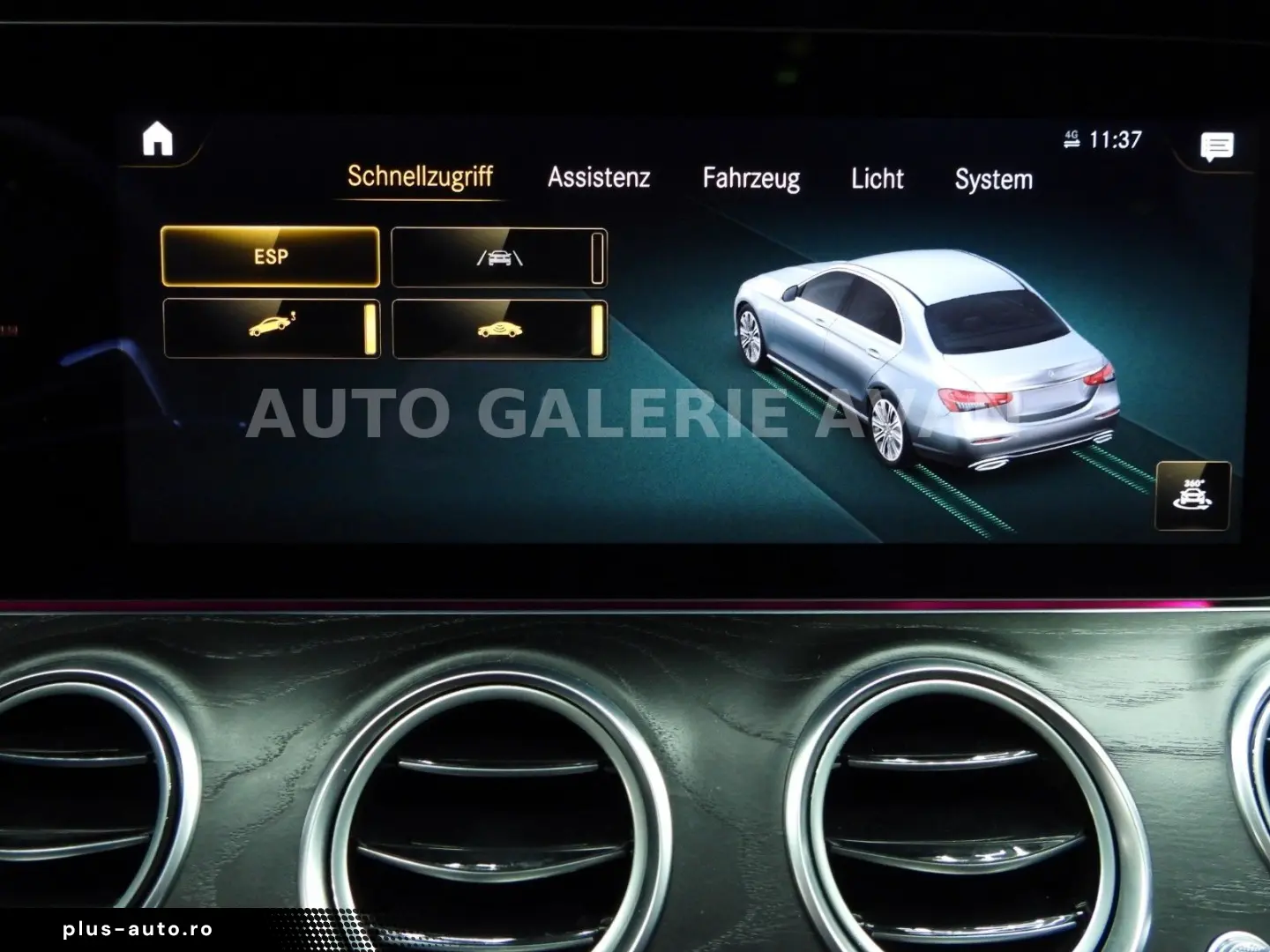 MERCEDES-BENZ E 300 de AMG LINE