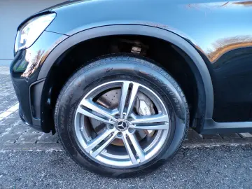MERCEDES-BENZ GLC 300de  4Matic AMG