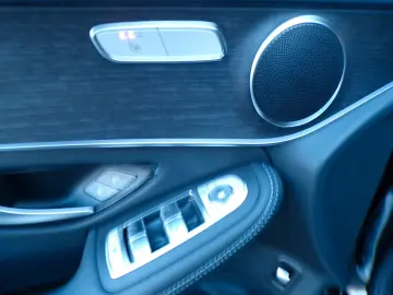 MERCEDES-BENZ GLC 300de  4Matic AMG