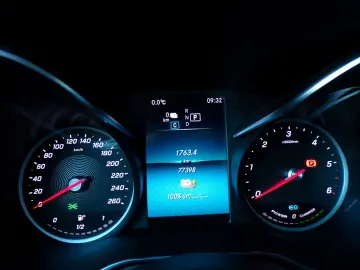 MERCEDES-BENZ GLC 300de  4Matic AMG