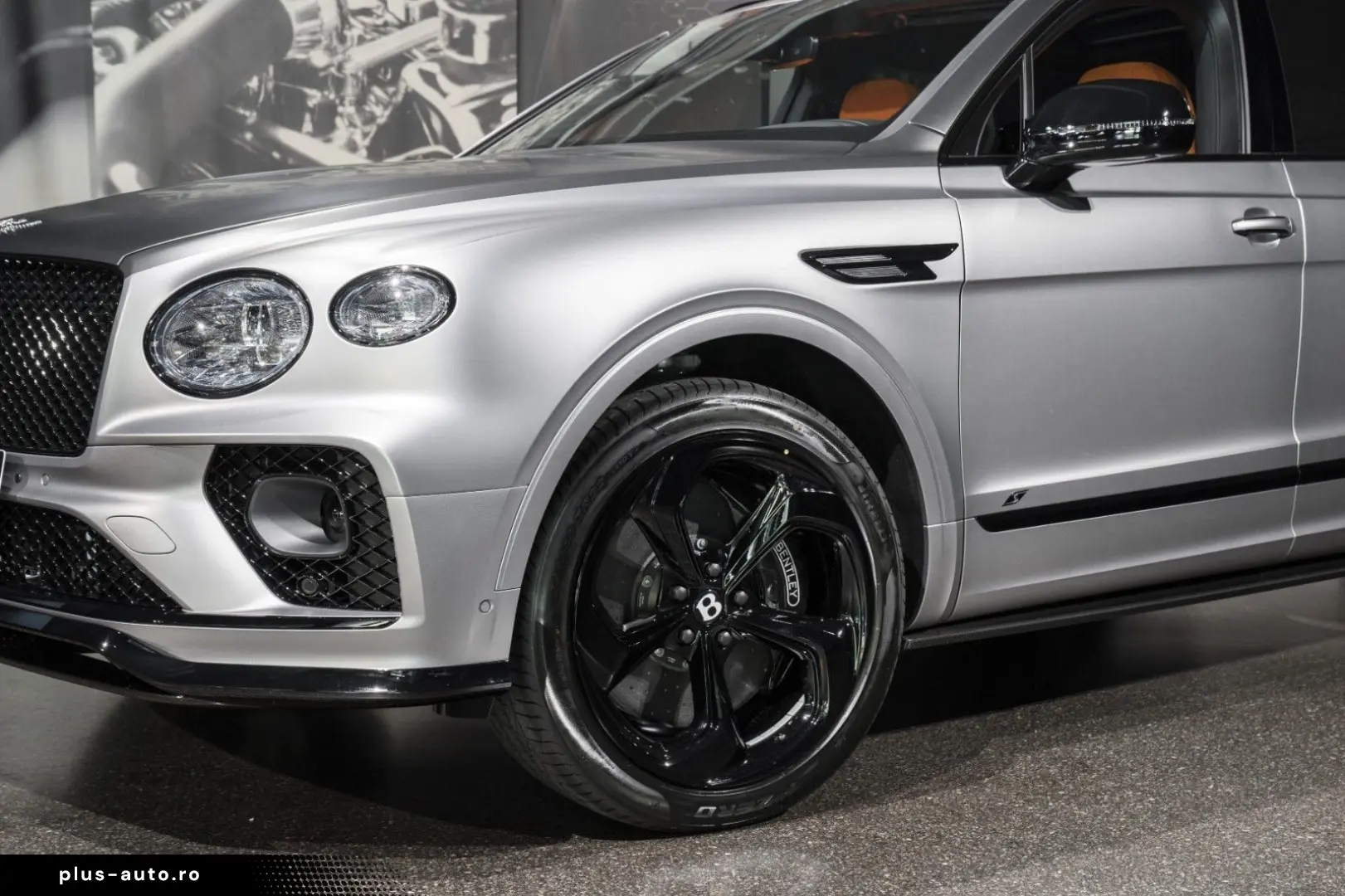 BENTLEY BENTAYGA S   MULLINER  DUO-TONE  NAIM  CERAMIC
