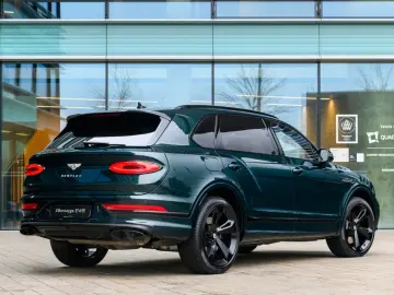 BENTLEY Bentayga 4.0 V8 EWB Mulliner 4WD Autom.