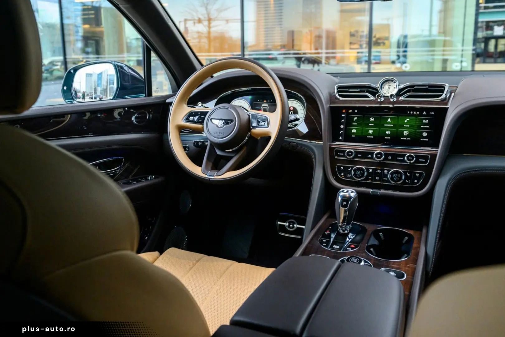 BENTLEY Bentayga 4.0 V8 EWB Mulliner 4WD Autom.