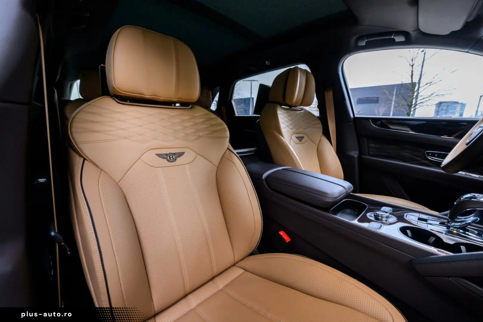 BENTLEY Bentayga 4.0 V8 EWB Mulliner 4WD Autom.