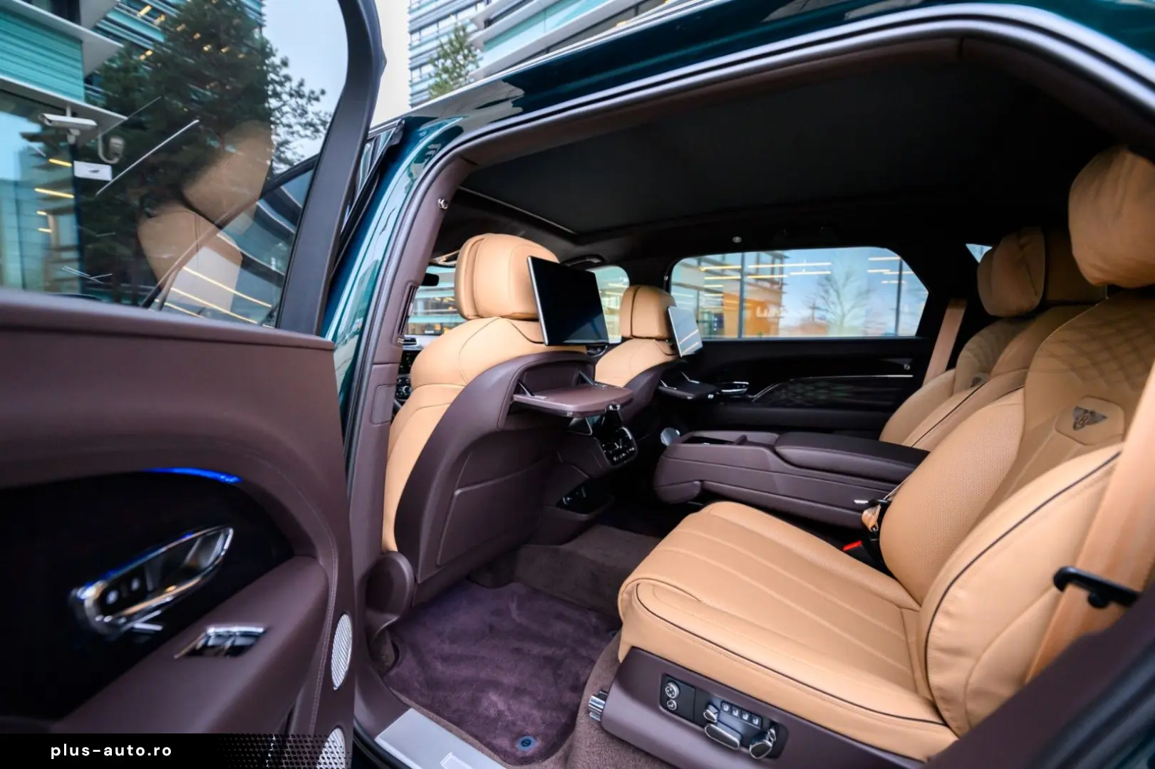 BENTLEY Bentayga 4.0 V8 EWB Mulliner 4WD Autom.