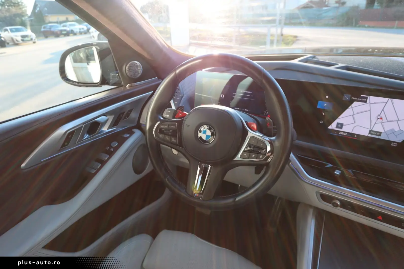 BMW XM V8  full. B&W DAPro  M Driver's