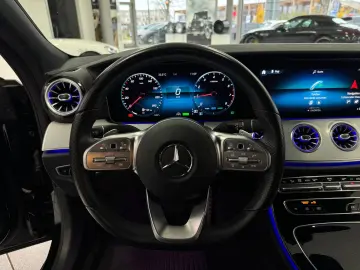 MERCEDES-BENZ CLS 450 4Matic AMG Night 360  Leder Widescreen