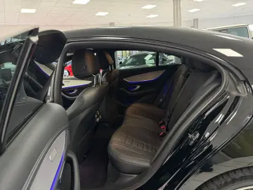 MERCEDES-BENZ CLS 450 4Matic AMG Night 360  Leder Widescreen