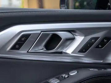 BMW XM 50e SOFTC.MASSAGE