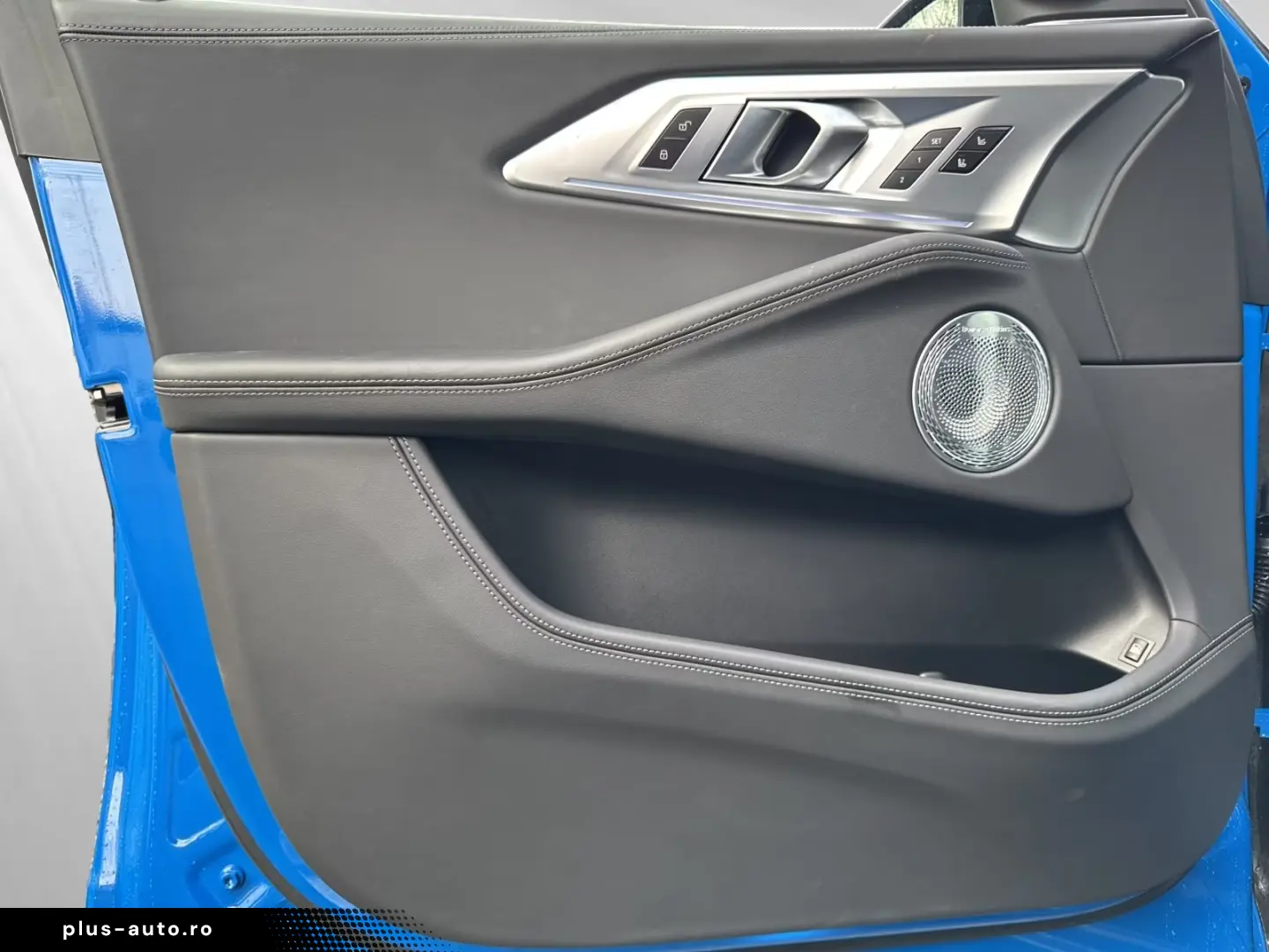 BMW XM 50e  Indiv. Enzianblau  AHK