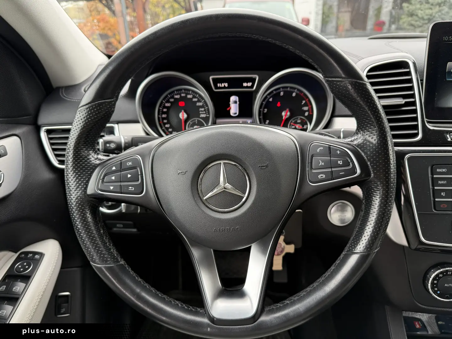 Mercedes-Benz GLE 400