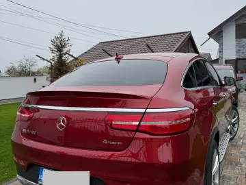 Mercedes-Benz GLE 400