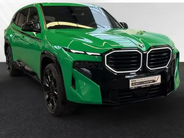 BMW XM 50e  Indiv. Signal