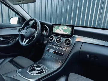 MERCEDES C200 MILD-HYBRID   FAB- 12-2019   1.5