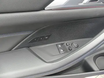 BMW 420d Coupe xDrive M Sport Aut. Laser ACC Navi