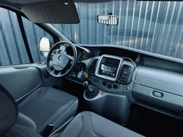 OPEL VIVARO 8 1   FAB 05-2011   2.0 Diesel 114 CP